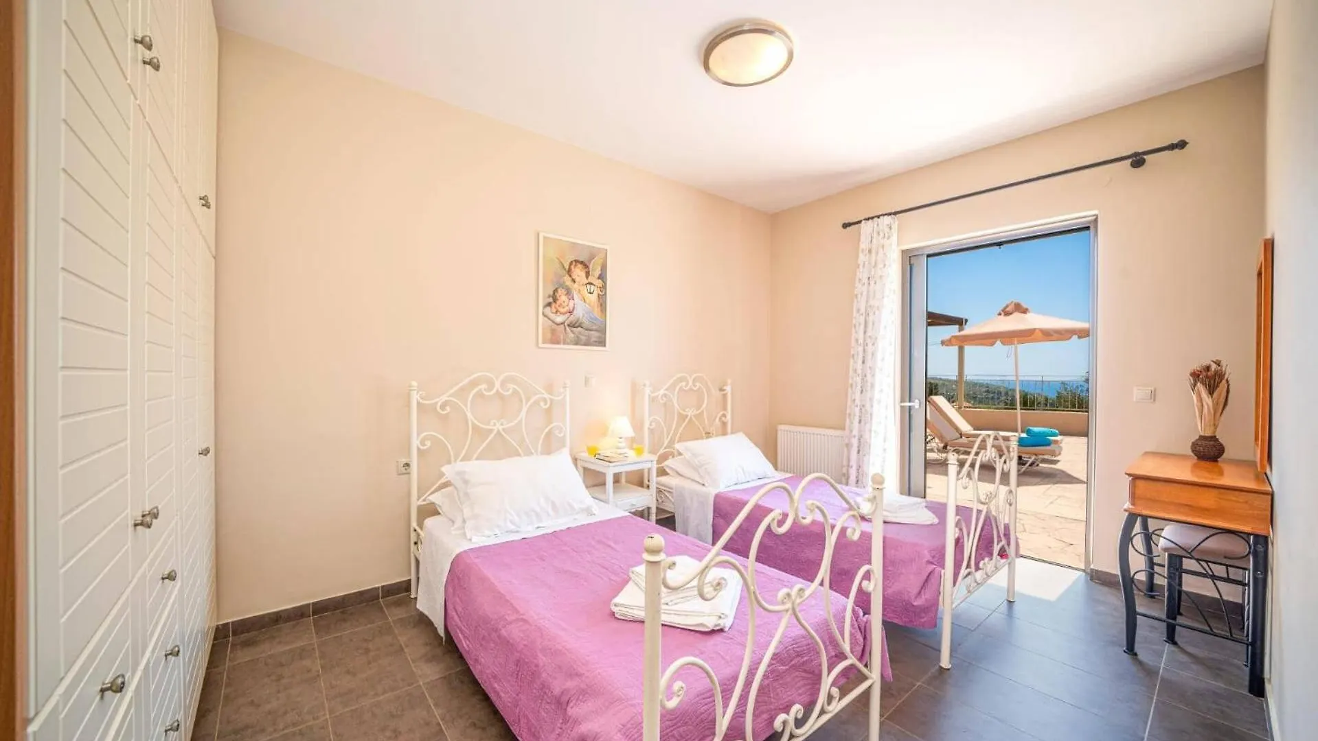 Villa Meliti Kefalonia By Villa Plus Lourdata  Lourdata (Kefalonia)